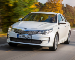 Kia_Optima_10_2015_8217